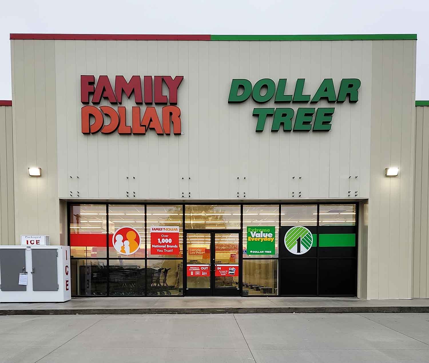Family Dollar and Dollar Tree combination store built by Sword Construction in Washington, Kansas